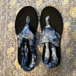 Tie Dye Strap Sandals